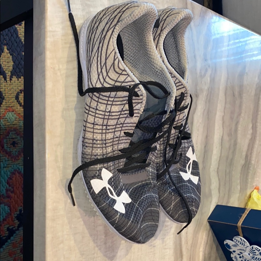 Under Armour Black and White Patterned Sneakers
